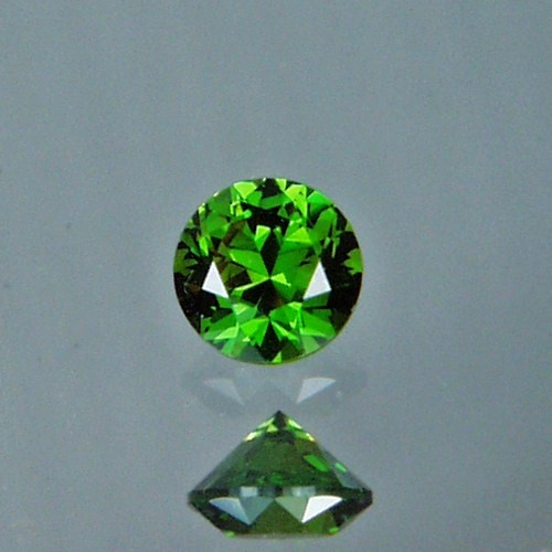 Gem Glowing Chrome Green Russian Demantoid Garnet  Litnon.com