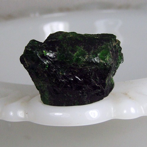 Extreme Green Siberian Chrome Diopside Rough 115ct  Litnon.com