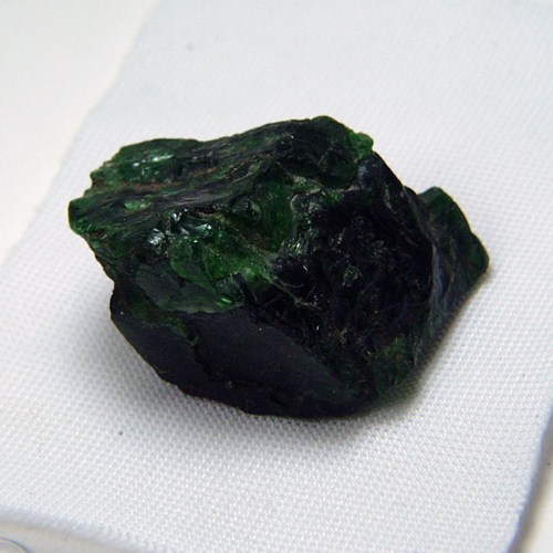 Extreme Green Siberian Chrome Diopside Rough 115ct  Litnon.com