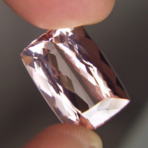 Big and Premium Color Morganite Afghanistan 18.52 ct  Litnon.com