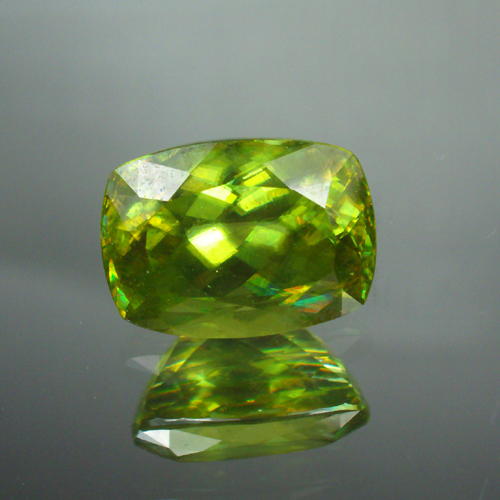 Multi -Color Fire Natural Sphene Pakistan 3.54ct  Litnon.com