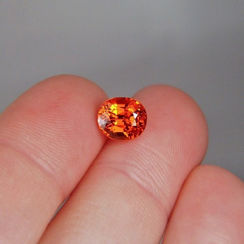 Color and Fire Mandarin Spessartite Garnet 4.14 ct  Litnon.com