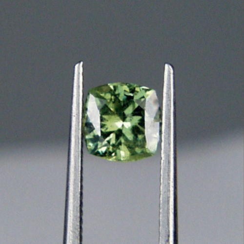 USA Cut Demantoid Garnet Cushion Namibia  Litnon.com