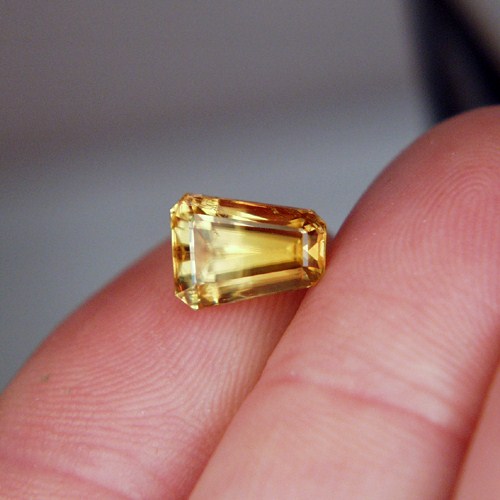 Multi Color Fire Natural Sphene Pakistan 3.68 ct  Litnon.com