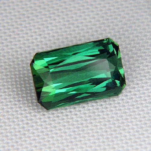 Bright Color Fine Green Tourmaline Namibia 3.88ct  Litnon.com