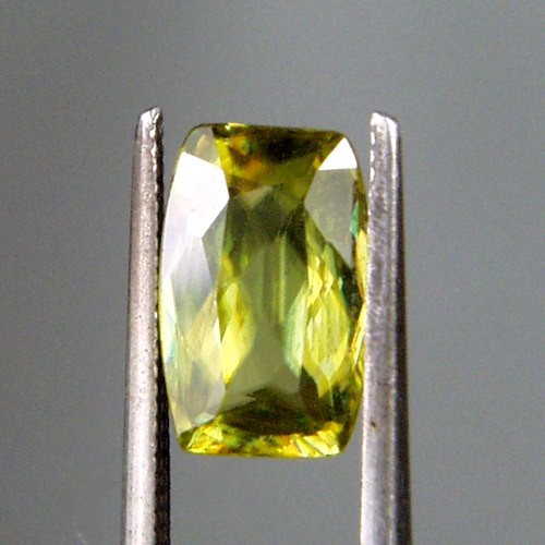 Multi -Color Fire Natural Sphene Pakistan 1.74ct  Litnon.com