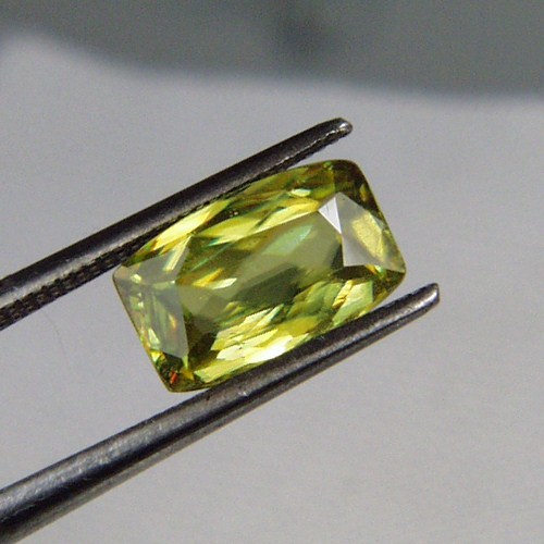 Multi -Color Fire Natural Sphene Pakistan 1.74ct  Litnon.com