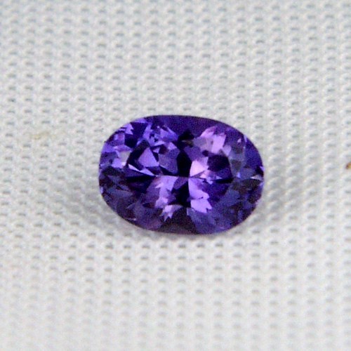 Rare Purple - Blue Color Change Ceylon Sapphire  Litnon.com