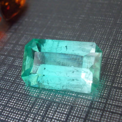 Rare Color Mint GreenTourmaline Afghanistan 4.70ct  Litnon.com