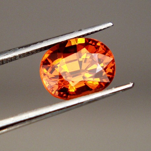 Color and Fire Mandarin Spessartite Garnet 3.02 ct  Litnon.com