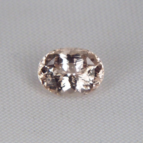 Bright Golden Precious Topaz Pakistan 2.31 ct  Litnon.com