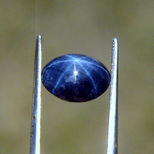 Strong Star Untreated Star Sapphire Sri Lanka 3.60 ct  Litnon.com
