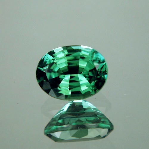 Fine Color GreenTourmaline Afghanistan 4.54 ct  Litnon.com