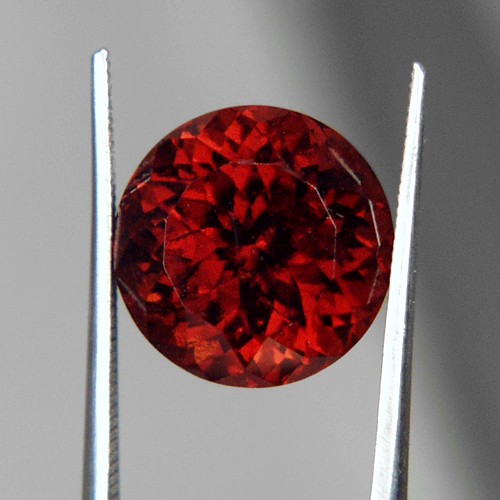 Orange Red Spessartite Garnet Madagascar 10.57 ct  Litnon.com