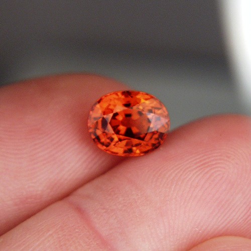 Color and Fire Mandarin Spessartite Garnet 4.06 ct  Litnon.com
