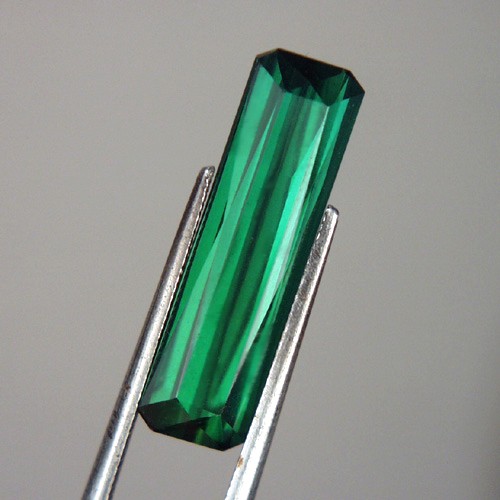 Special Color Green Tourmaline Afghanistan 6.34 ct  Litnon.com