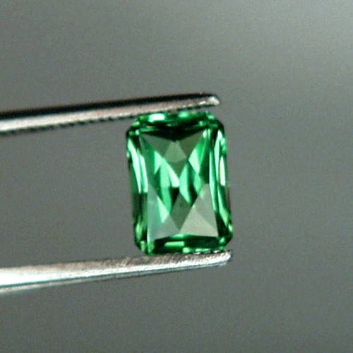 Fine Color Tsavorite Green Garnet Kenya 1.21 ct  Litnon.com