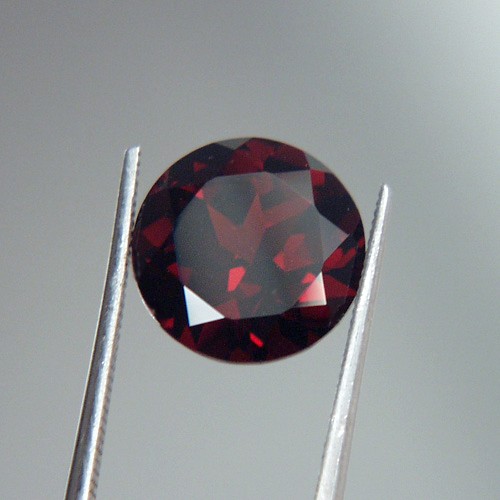 Big Deep Blood Red Orissa Garnet 5.92 ct  Litnon.com