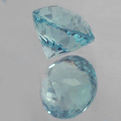 Huge and Brilliant Top Cut Aquamarine Pakistan 9.18 ct  Litnon.com