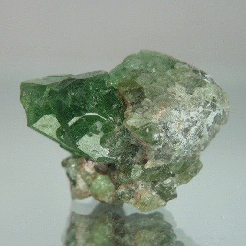 Fine Gem Peridot Crystal Mineral Specimen Pakistan  Litnon.com