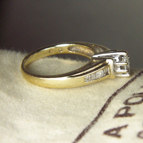 Estate Ladies 14 KT Diamond Engagement Ring  Litnon.com