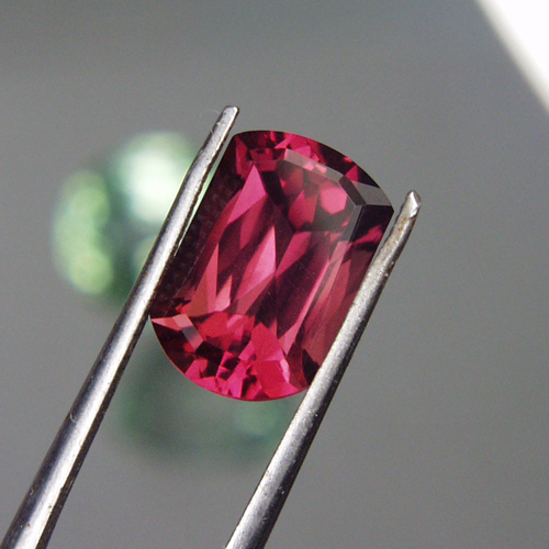Fancy Cut Color Shift Nigerian Tourmaline 3.23ct  Litnon.com