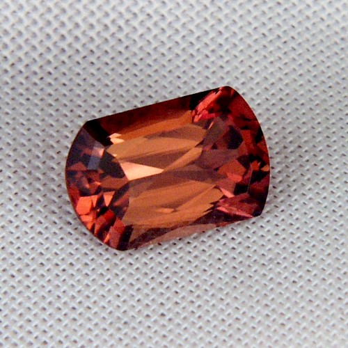 Fancy Cut Color Shift Nigerian Tourmaline 3.23ct  Litnon.com