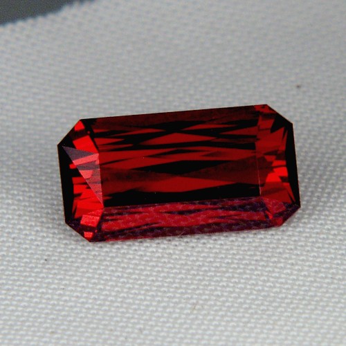 Cut Color and Fire Special Spessartite Garnet 9.69 ct  Litnon.com
