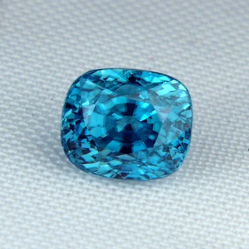 Special Color and Quality Blue Zircon Cambodia 4.68ct  Litnon.com
