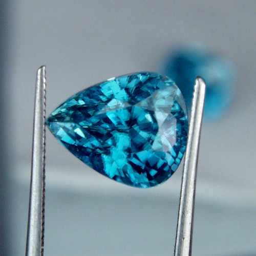 Special Color and Quality Blue Zircon Cambodia 6.16ct  Litnon.com
