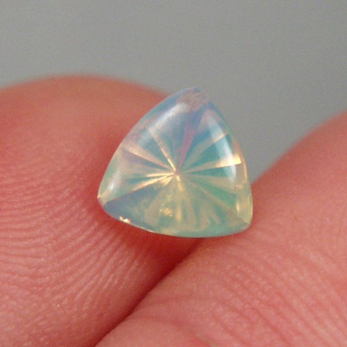Faceted Australian Crystal Opal 1.41 ct  Litnon.com