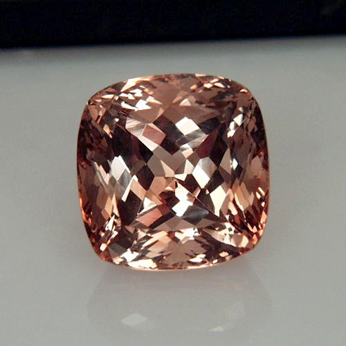 Color And Cut Huge Precious Topaz Pakistan 83.4 ct  Litnon.com