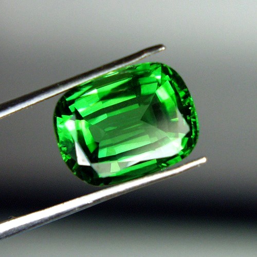 Museum Huge True Chrome Tourmaline 7.82 ct  Litnon.com