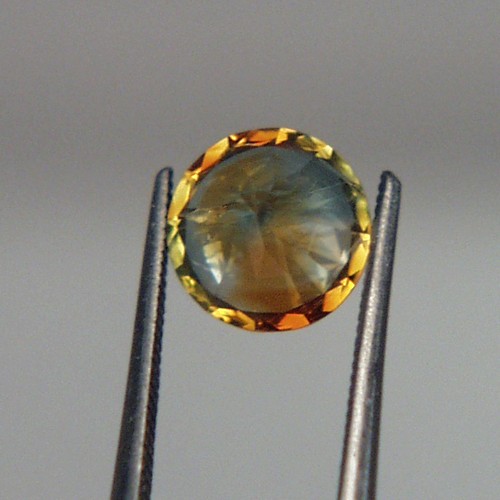 Unusual Bi-Color Bright Montana Sapphire 1.89ct  Litnon.com