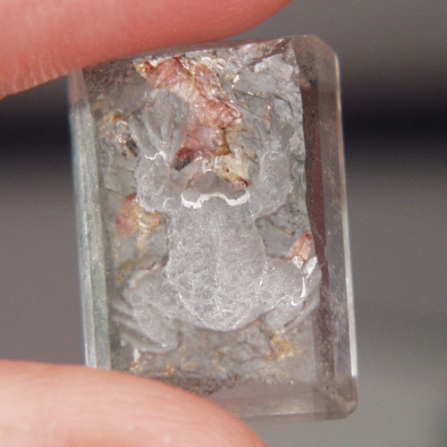 Hand Carved Frog in the Pond Quartz 27.87 ct  Litnon.com