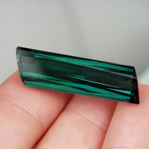 Big and Bright Old Stock Blue Green Brazil Tourmaline 27.09  Litnon.com