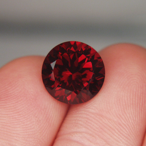 Quality Huge Rhodolite Garnet Tanzania 9.88 ct  Litnon.com