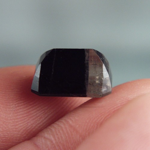 Natural Bi-Color Tourmaline Afghanistan 10.23 ct  Litnon.com
