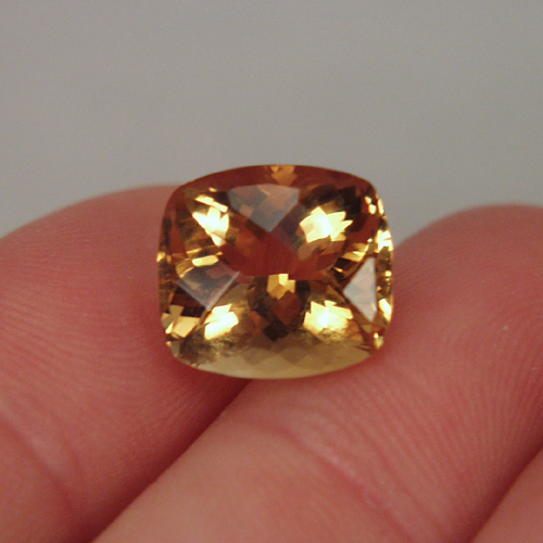 Top Cut Natural Golden Citrine Brazil 7.63 ct  Litnon.com