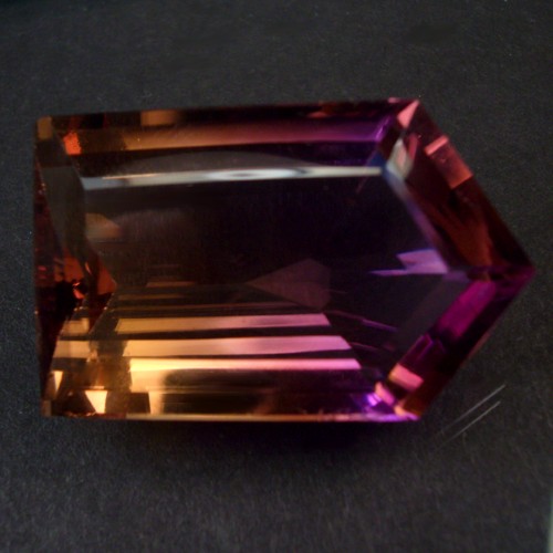 Rich Color Big and Natural Bolivia Ametrine 33.50 ct  Litnon.com