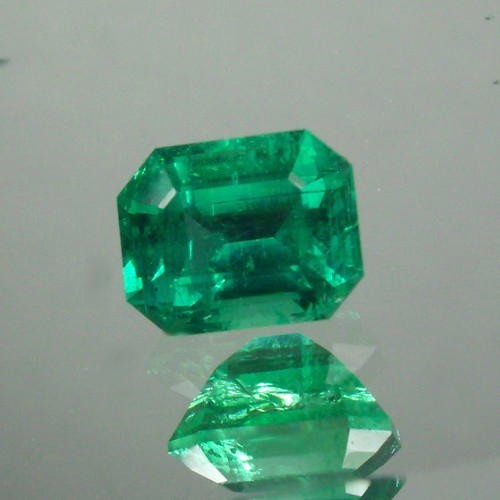 New Find Bright and Pretty Natural ~Untreated~ Emerald Ethiopia  Litnon.com