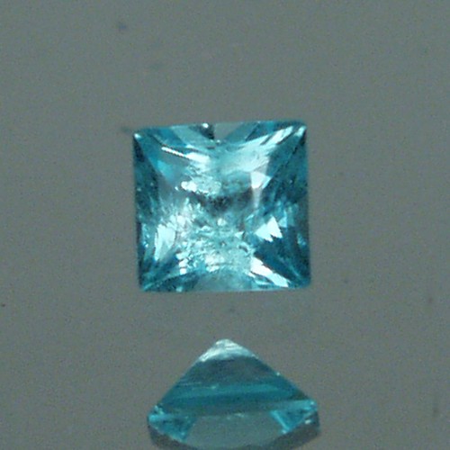  Bright! Old Stock Neon Blue Apatite Madagascar  Litnon.com