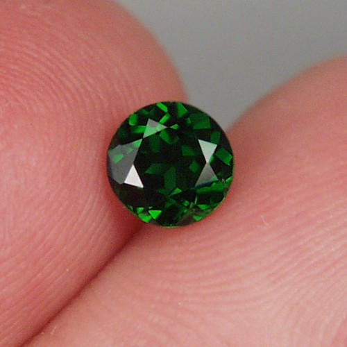  Extreme Green! Top Cut Siberian Chrome Diopside   Litnon.com