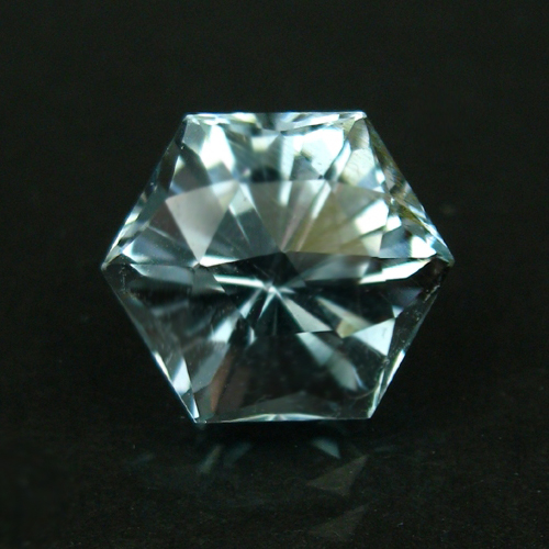 Natural Color Top Cut Blue Topaz Nigeria 6.15 ct  Litnon.com