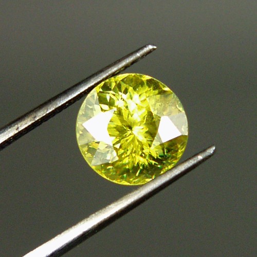 Brilliant Natural Yellow Sphene Pakistan 2.12 ct  Litnon.com