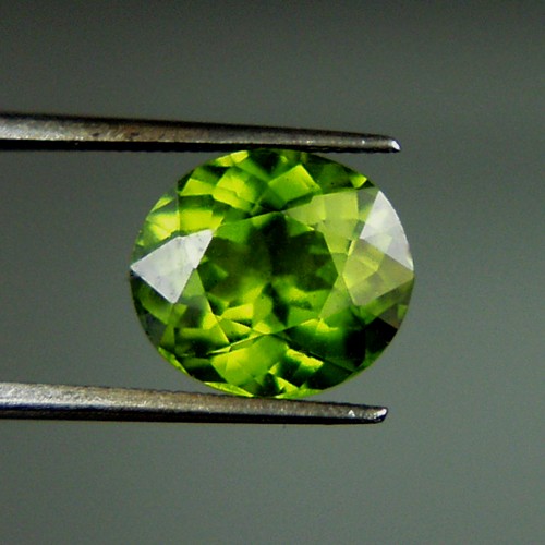 Rare Green Vesuvianite - Idocrase Kenya 2.36 ct  Litnon.com