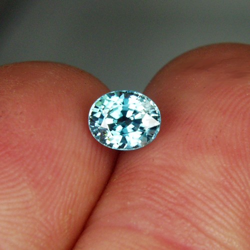 Brilliant Natural Blue Zircon Cambodia 1.47 ct  Litnon.com