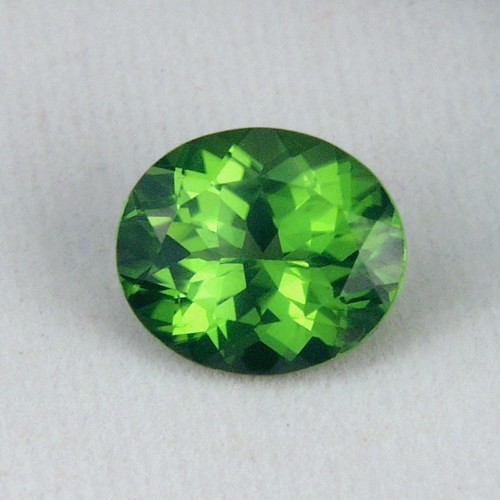 Fine Quality Bright and Pretty Arizona Peridot 5.03 ct  Litnon.com