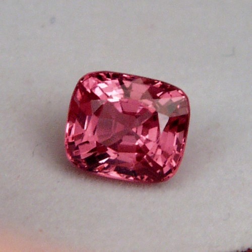  Special Color Pink South East Asia Spinel 1.72ct  Litnon.com