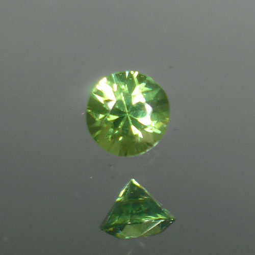 Bright and Pretty Natural Demantoid Garnet Namibia  Litnon.com